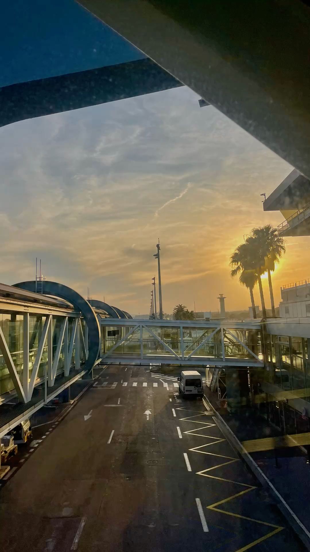 Passerelle aéroport Nice Côte d’Azur